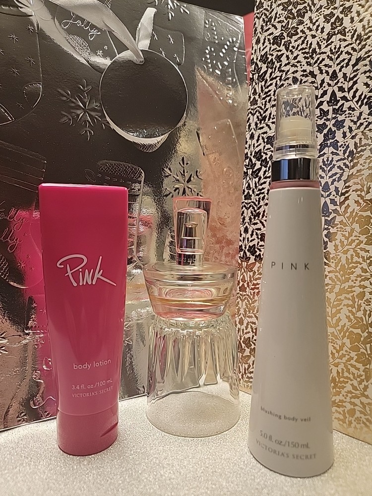 Victoria’s Secret Origional PINK Eau De Parfum, Body Lotion, Body Veil As Is