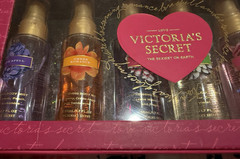 Victoria’s Secret Refreshing Body Mist Set of 6