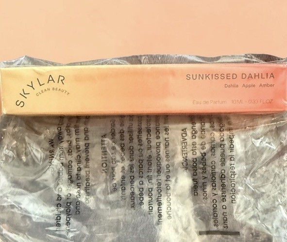 SKYLAR Eau De Parfum Rollerball SUNKISSED DAHLIA .33 Fl Oz / 10 mL NIB/SEALED *