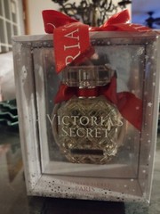 New Victoria’s Secret Paris Limited Edition 1.7oz Red Bow Crystal Perfume
