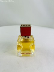 Valentino Voce Viva Intensa Eau De Parfum 1.0oz NWOB Dark Floral Vanilla Scent