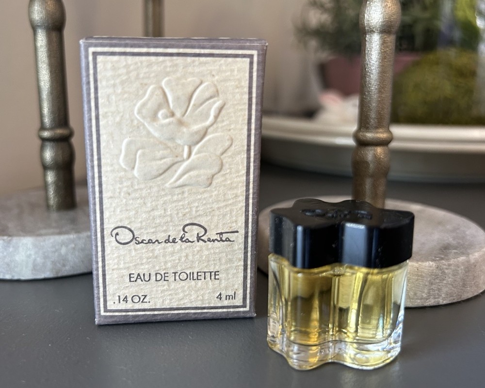OSCAR Perfume by Oscar de la Renta Vintage 1977 Miniature 4ml Splash NOS Boxed