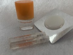Clinique~Happy Perfume Spray~.14 Fl oz Travel Mini + 2 Vials + TOTD Balm Sample.