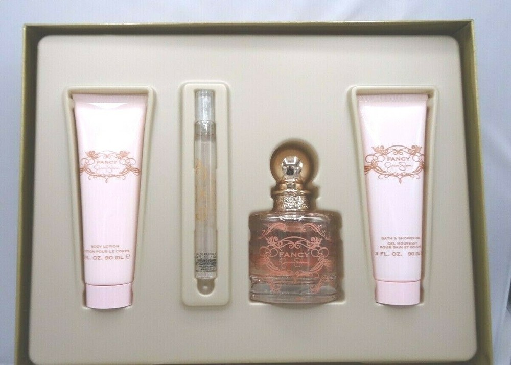 Fancy by Jessica Simpson 3.4oz EDP Spray 4 Piece Gift Set for Women