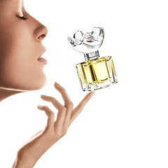 Oscar de la Renta Esprit D’Oscar Eau Parfum 3.3 Fl Oz (Pack of 1), Golden