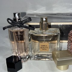 2 New Hicold Fragrance Set With 4 Scents Days Of The Week, 3-25 mL 1-30 mL