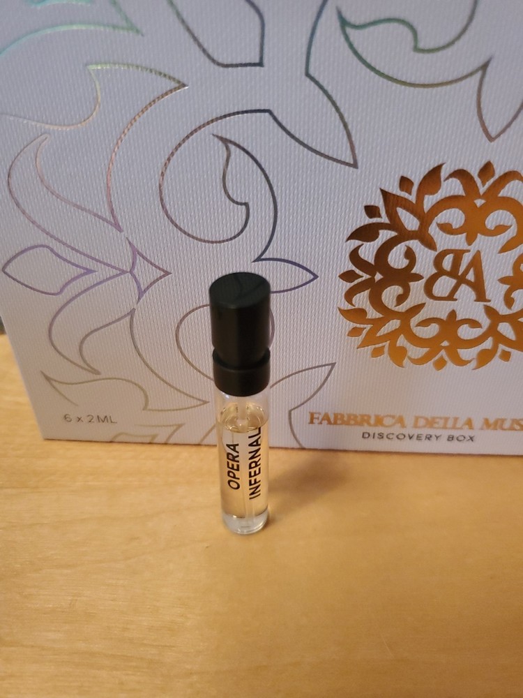 Fabbrica Della Musa Opera Infernal Extrait De Parfum 2ml/0.06oz Sample Spray…