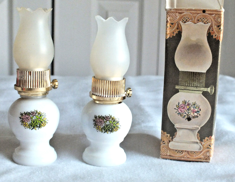 Avon lot of 2 FULL PERFUME EVENING GLOW NIB NOS .33 oz each Moonwind, Bonnet vtg
