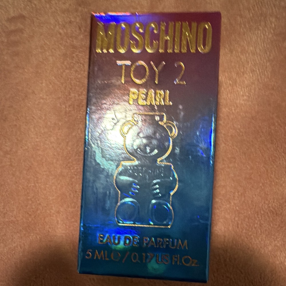Moschino Toy 2 Pearl Eau de Parfum Spray Travel Size 5 mL / 0.17 fl oz