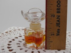 OSCAR DE LARENTA PARFUM LOVELY TINY BOTTLE 1.4 FL. OZ. 2/3 FULL