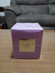 La Perla Divina EDT 1.7 (BRAND NEW/SEALED)