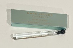 Marc Jacobs Decadence Eau So Decadence Splash Long Vial 4ml Hard to find. L@@K!