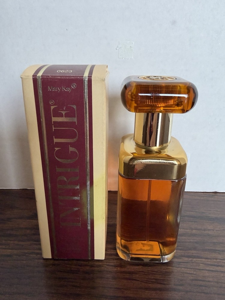 *RARE* Vintage Mary Kay INTRIGUE Cologne Spray 1.75 Fl. oz Perfume Women BNIB