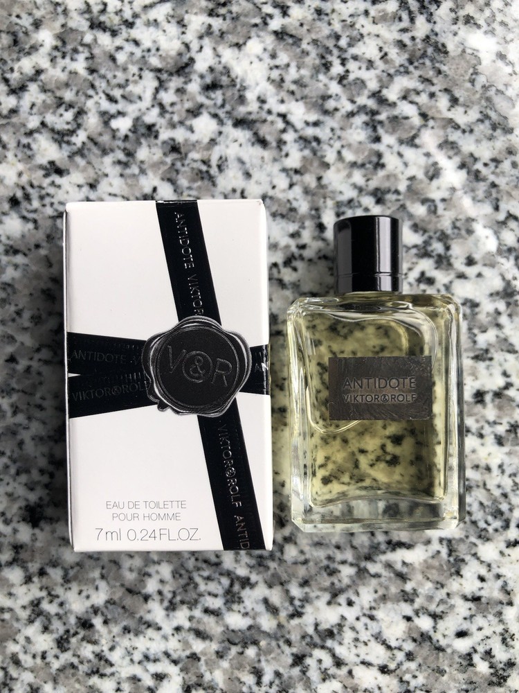 Brand New in Box Discontinued And Rare Viktor & Rolf Antidote Mini Splash EDT