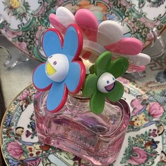Marc Jacobs Pink Daisy Murakami ** empty bottle***