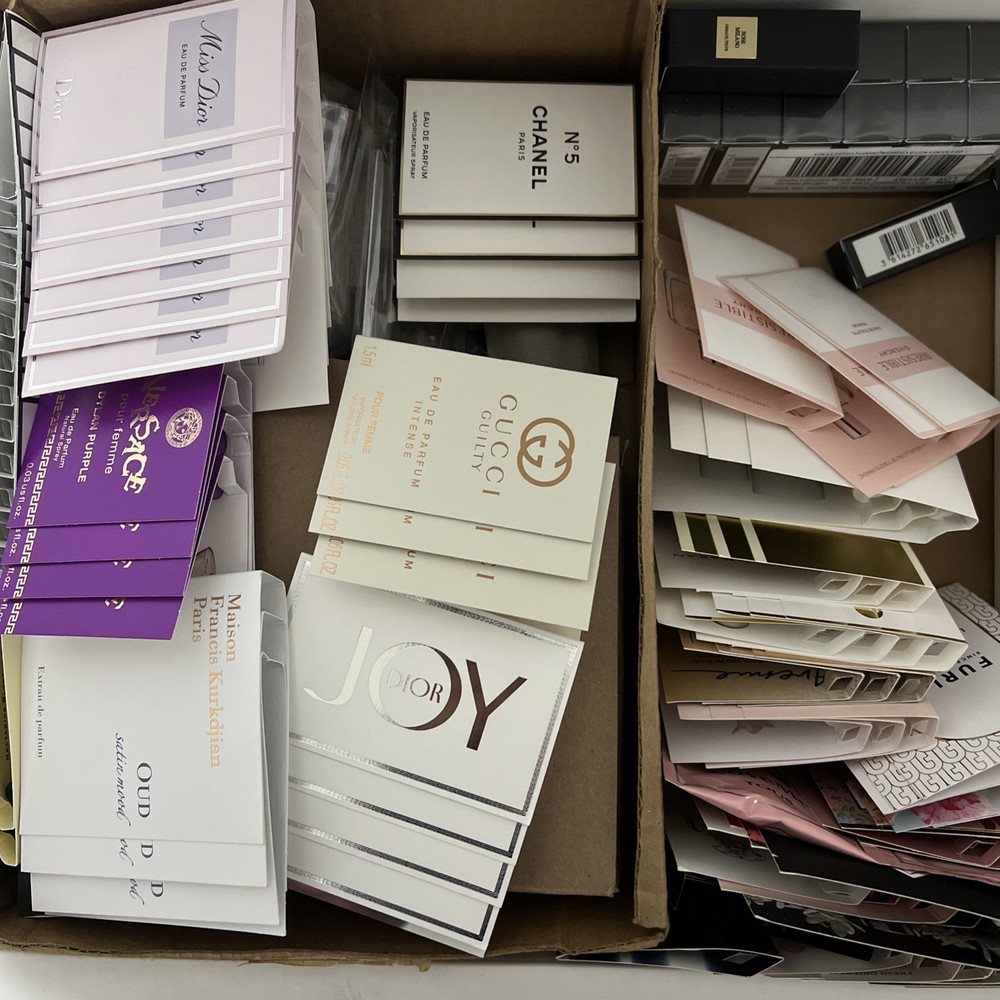 10 Women’s Perfume Sample vials Set & Travel Lot New in Cards