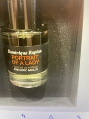 The Essential Collection Editions De Parfums Frederic Malle