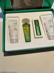 Elizabeth Taylor Gardenia Perfume Gift Set In Box-2003