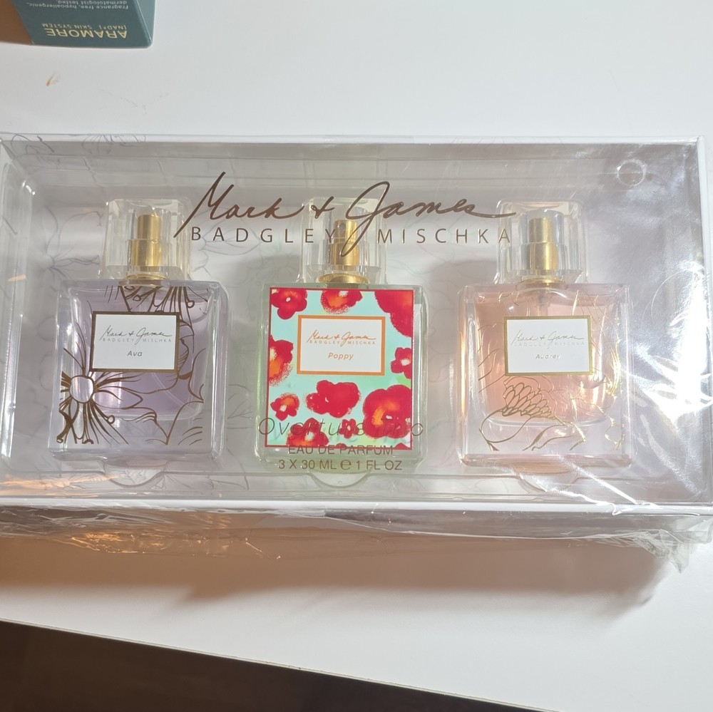 Badgley Mischka Mark + James Overture Trio Eau de Parfum Spray 3×30 mL