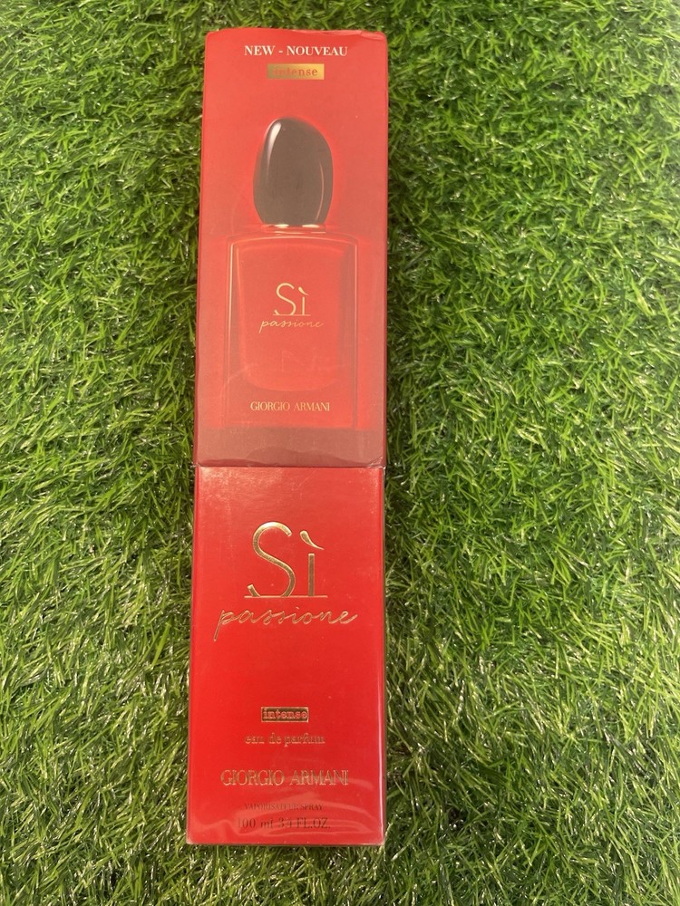 Giorgio Armani Sì Passione Intense 3.4 Fl. Oz. Eau de Parfum Spray for Women
