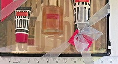 Loving U Gift Set For Women Perfumes Body Lotion Shower Gel Moisturizing Lotion