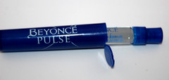 25 pc Lot Beyonce Pulse EDT Mini Travel Purse Spray Perfumes 0.06-oz each NEW