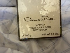 OSCAR “ACTIVEE” by OSCAR DE LA RENTA 3.5 oz / 100 g Body Powder In Sealed Box