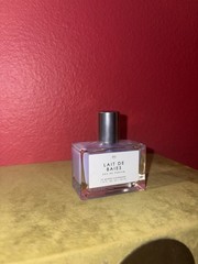 Le Monde Gourmand Lait de Baies Eau de Parfum Spray 1 fl oz Vegan Cruelty-Free