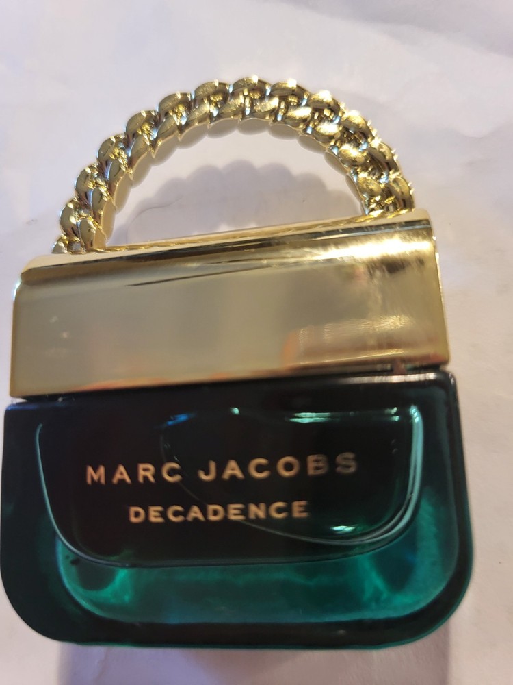 MARK JACOBS DECADENCE