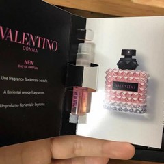 Valentino Donna New Eau de Parfum EDP for Women Sample Spray Vial 1.2ml / 0.04oz