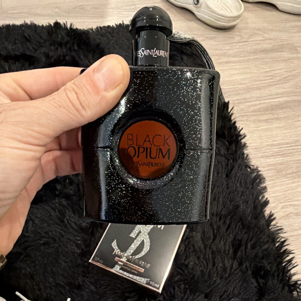 Yves Saint Laurent Black Opium Eau de Parfum Spray 90 ml / 3 fl oz