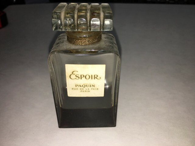 Vintage ”ESPOIR” French Parfum by Paquin Bottle
