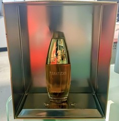 Beautiful by Estée Lauder Eau de Parfum Spray 2.5 oz / 75 ml – New –SIN CAJA