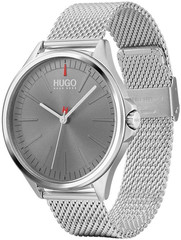 Stylish Gold-Tone Quartz Watch for Men with Stainless Steel Mesh Bracelet