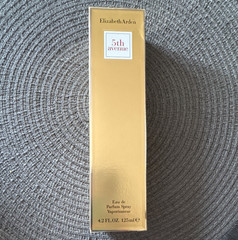 Elizabeth Arden 5th Avenue Eau de Parfum Spray, Regular Size 4.2 fl oz