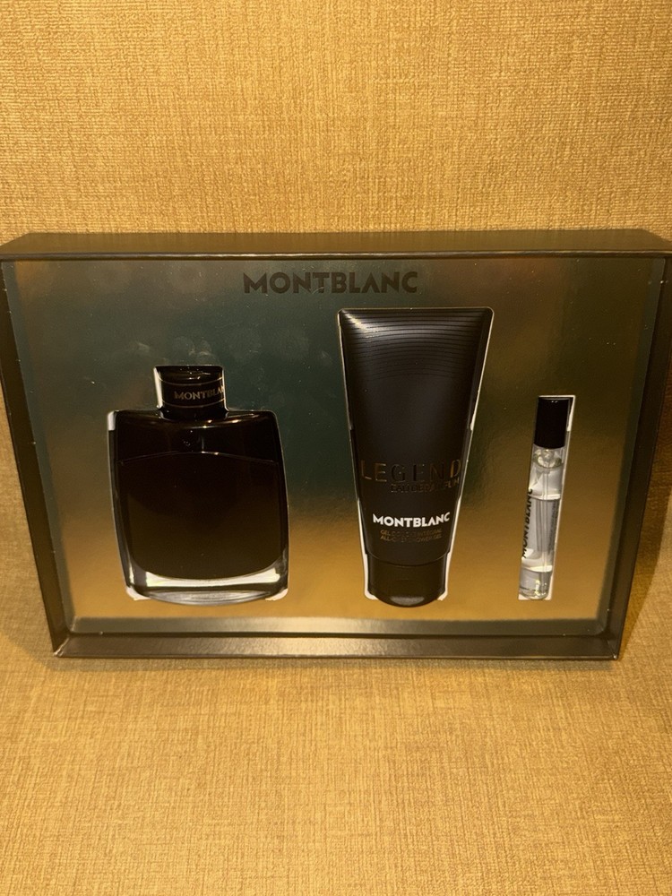 Montblanc Legend Eau de Parfum Spray Gift Set for Men, Regular Size 3.3 fl oz