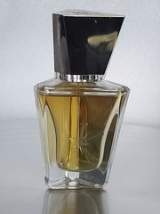 Eau de Star by Thierry Mugler Eau de Toilette Spray 0.8 fl.oz/25 ml w/out Box