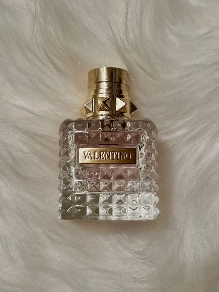 Valentino Donna Women’s Eau de Perfume – 1 fl oz