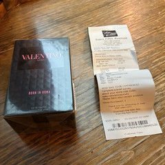 Valentino Born in Roma Uomo Eau de Toilette Spray, 3.4 fl oz Regular Size
