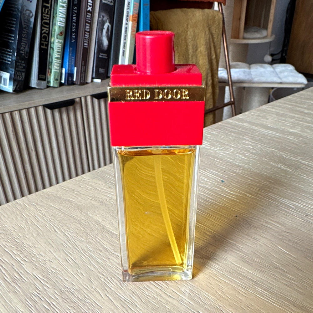 90’s vintage Elizabeth Arden Red Door Eau de Toilette 0.8 fl oz