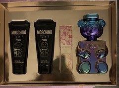 Moschino Toy 2 Pearl Gift Set