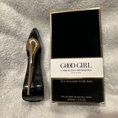 CAROLINE HERRERA Good Girl New York Eau De Parfum Natural Spray 1.7 0z Year 2016
