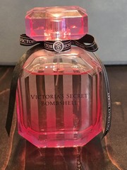 Victoria’s Secret Women’s Bombshell Eau de Parfum Spray 1.7 oz (50 Ml) Perfume