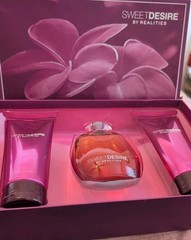 REALITIES SWEET DESIRE 3.4 oz EDP Spray 6.7 Shower Gel 6.8 Body Lotion New Boxed