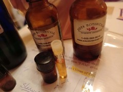 Pure CO2 Extract Sandalwood Oil from India +20 yrs old , 2 Vials (2 X .59ml)