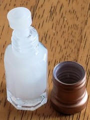 Musk Tahara – 6ml, Thick Oil Perfume Quality White Musk Powdery Silky Unisex