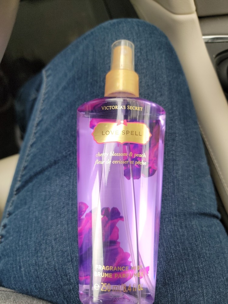 Victoria’s Secret Love Spell by Victoria Secret 8.4 oz Fragrance Mist Women