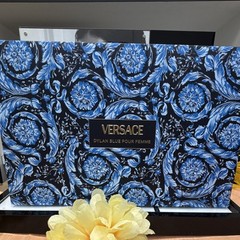 Versace Dylan Blue Pour Femme Gift Set EDP Spray 3.4 fl oz + Gel + Lotion
