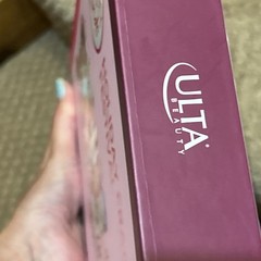 2021 Ulta Beauty 17 pc Sampler Kit Holiday Fragrance Festival Not Used Rare