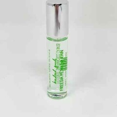 Freesia Petals & Rain Kindred Good Old Navy Rollerball = 0.27 fl oz / 8ml